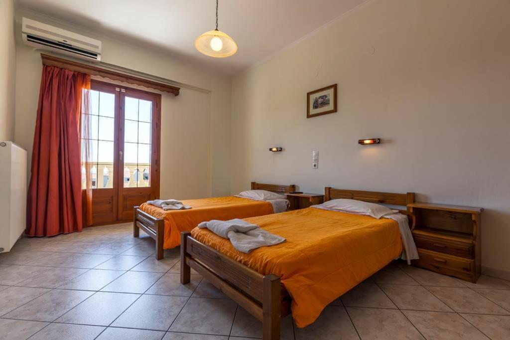 Kapetanios Apartments アギオス・ステファノス エクステリア 写真