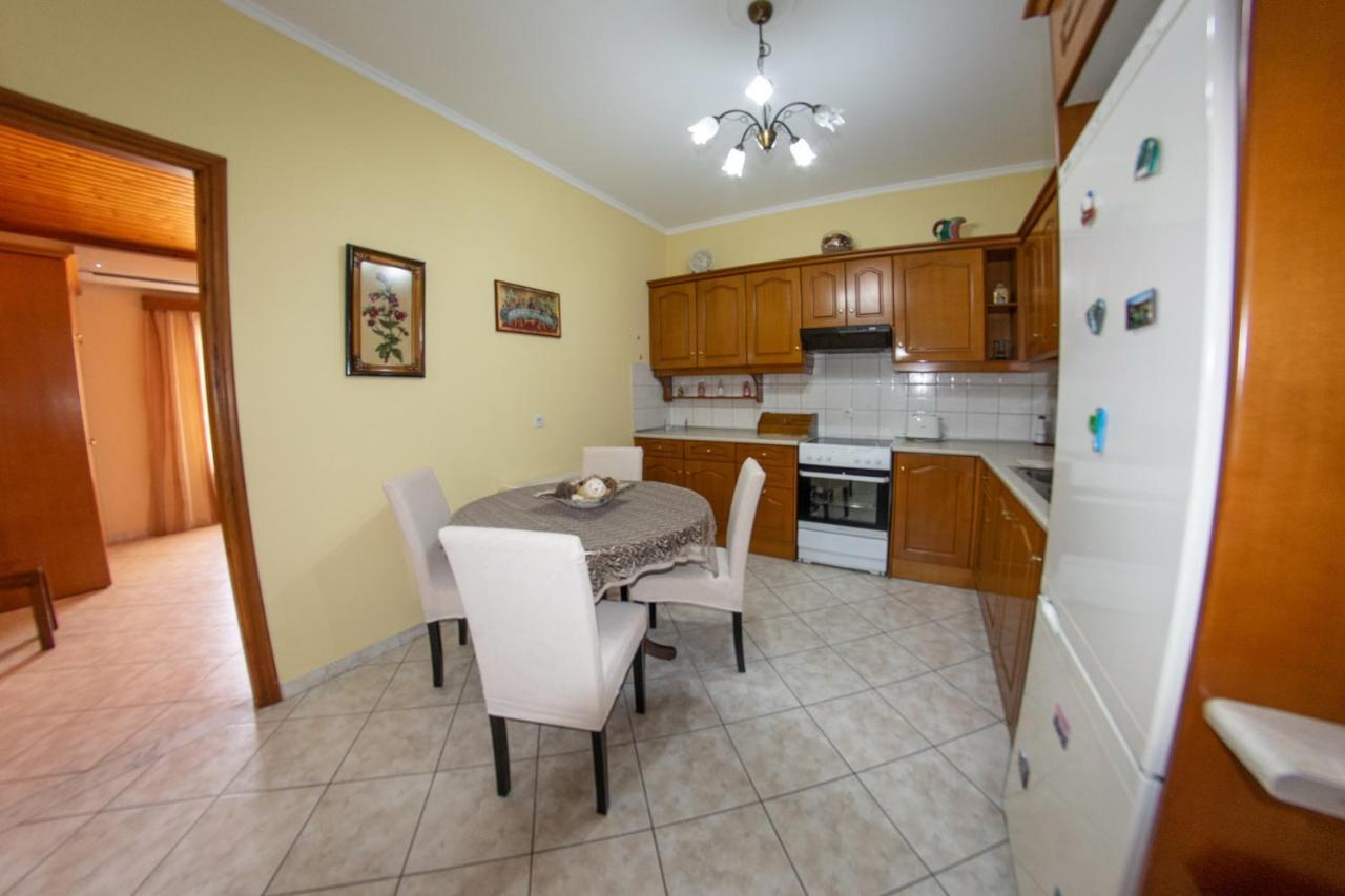 Kapetanios Apartments アギオス・ステファノス エクステリア 写真