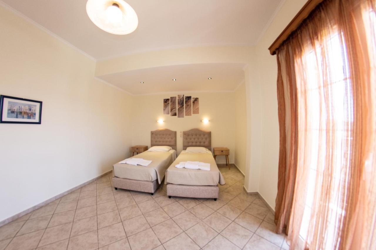 Kapetanios Apartments アギオス・ステファノス エクステリア 写真