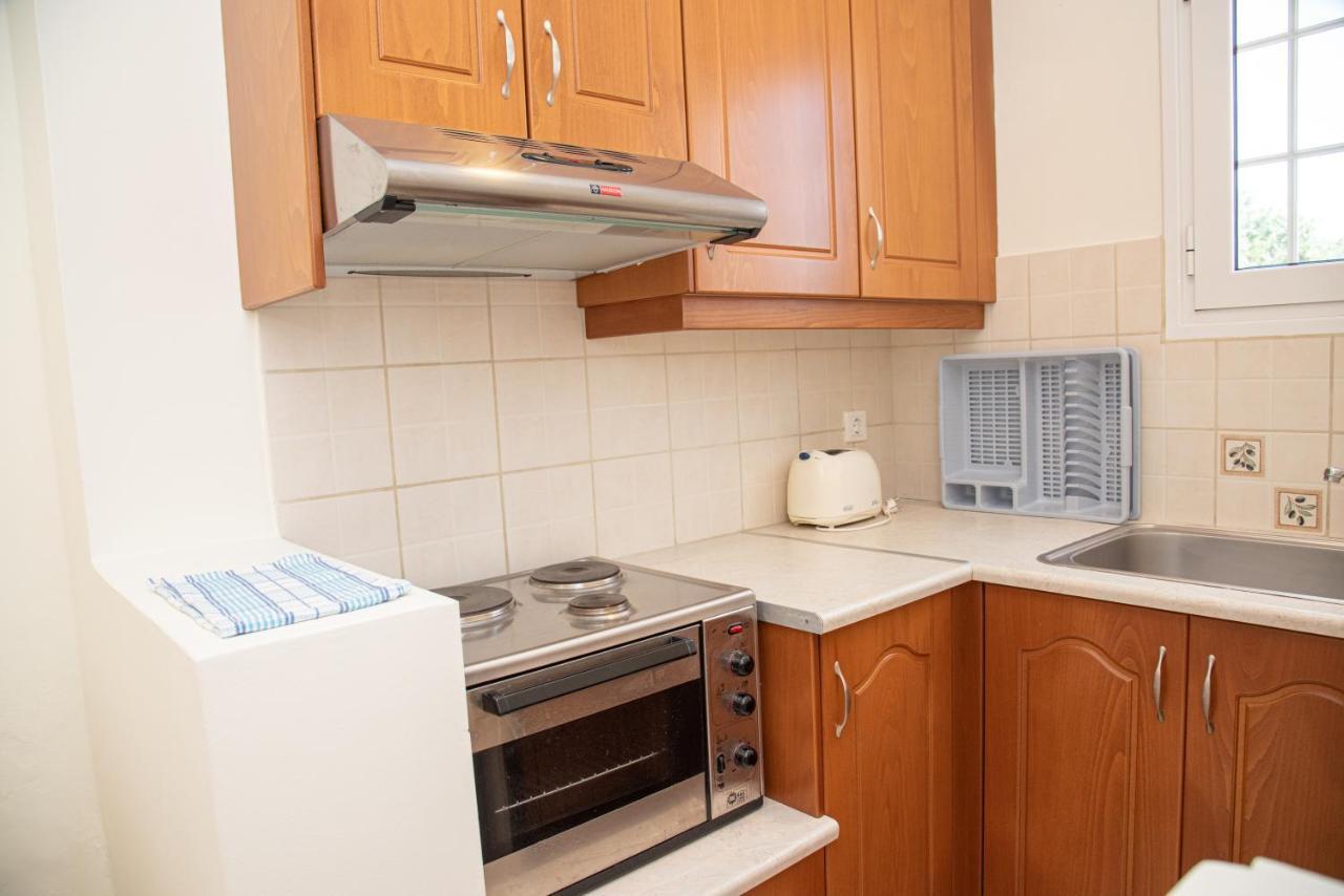Kapetanios Apartments アギオス・ステファノス エクステリア 写真