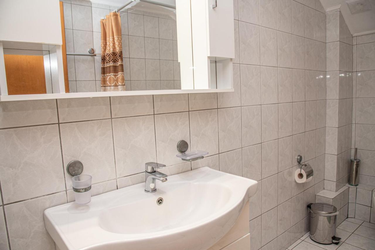 Kapetanios Apartments アギオス・ステファノス エクステリア 写真