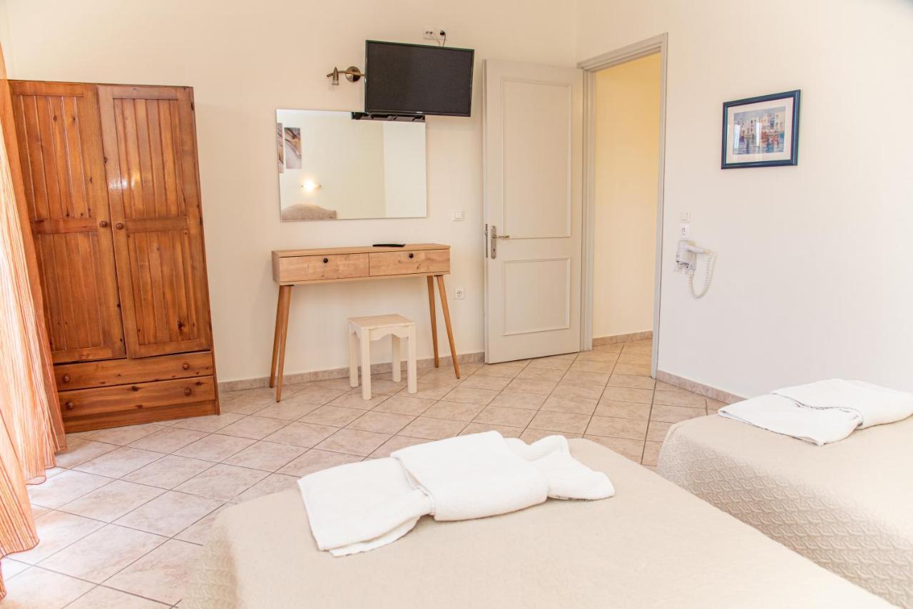 Kapetanios Apartments アギオス・ステファノス エクステリア 写真
